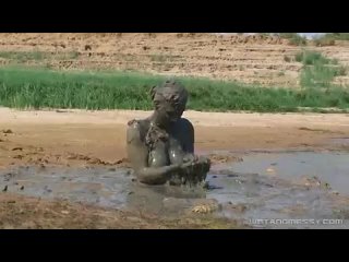 mud dancer kym